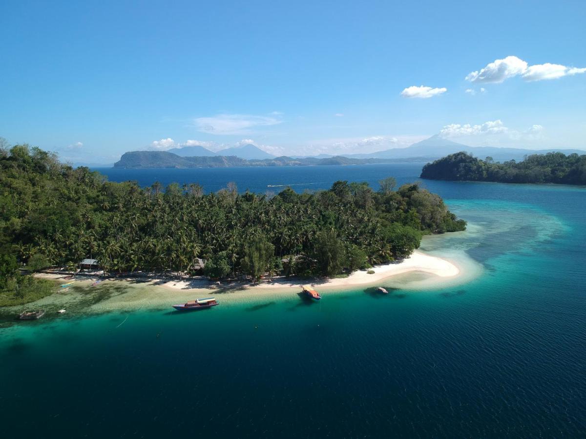 Blue Bay Divers Likupang Extérieur photo