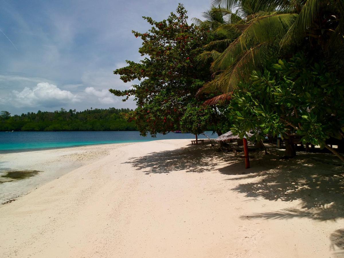 Blue Bay Divers Likupang Extérieur photo
