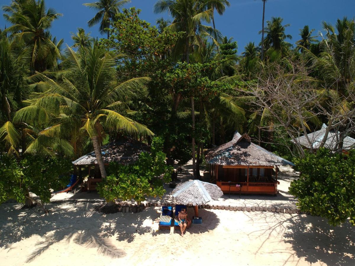 Blue Bay Divers Likupang Extérieur photo